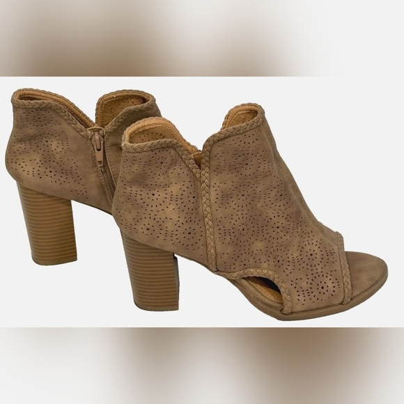 Report Blair Ankle Booties Boots - Picture 2 of 5